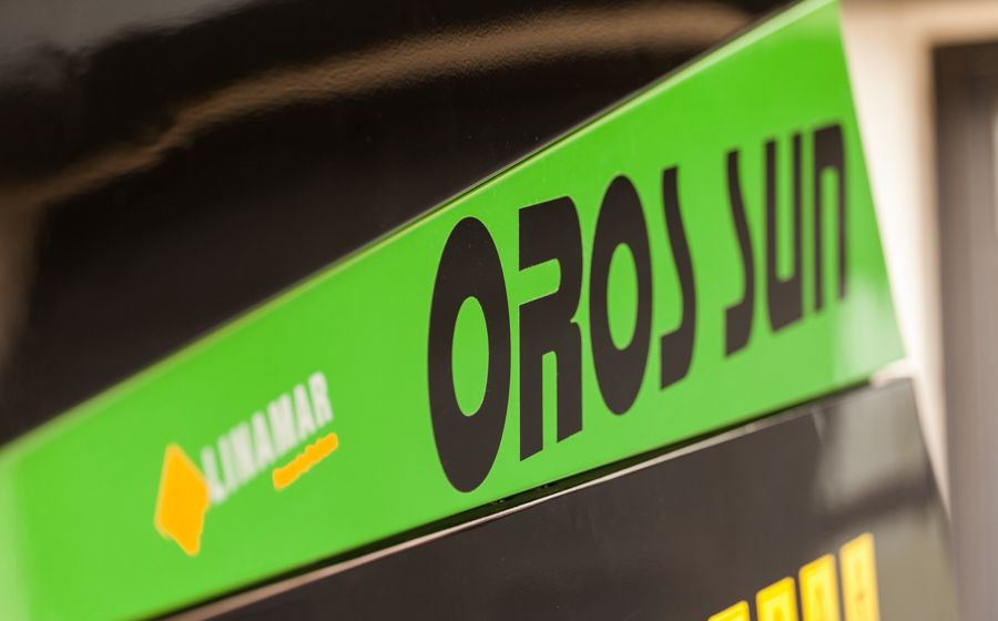 Oros SUN 876 8 rzędowy, Nowe Przystawki do zbioru słonecznika, - Päevalillekoristusmasin: pilt 5 Oros SUN 876 8 rzędowy, Nowe Przystawki do zbioru słonecznika, - Päevalillekoristusmasin: pilt 5