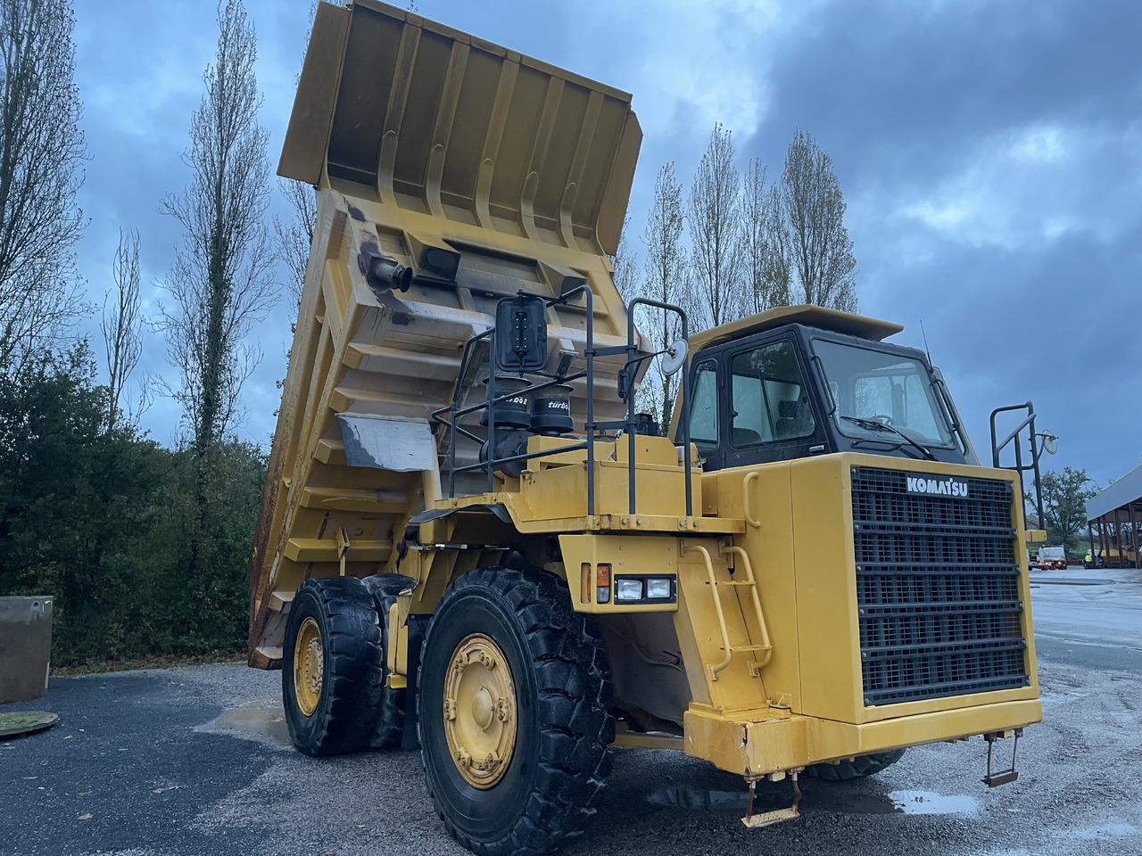 KOMATSU Hd405-6 - Kastiga kallur/ Kiviveoauto: pilt 4 KOMATSU Hd405-6 - Kastiga kallur/ Kiviveoauto: pilt 4