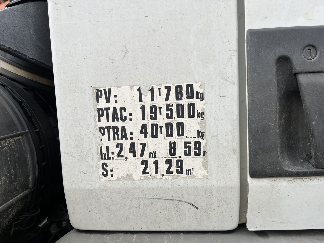Kallurauto, Kraanaga veoauto RENAULT Kerax 370dci 4x2 19T benne grue: pilt 6
