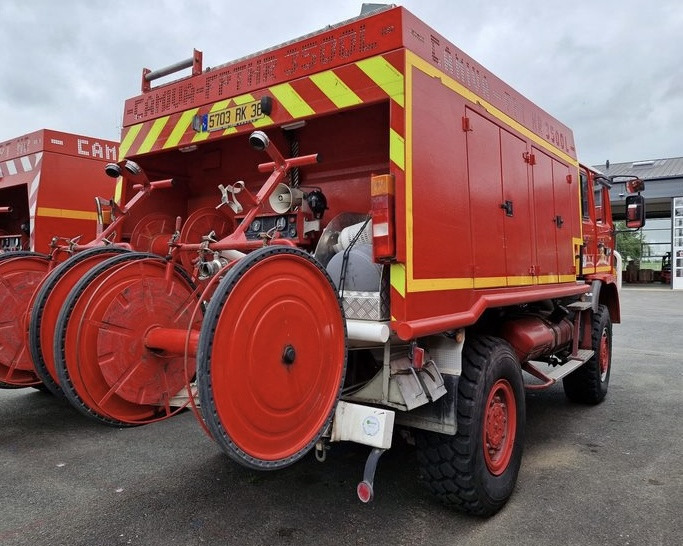 RENAULT M210 4x4 FPT HR 3500L - Tuletõrjeauto: pilt 3 RENAULT M210 4x4 FPT HR 3500L - Tuletõrjeauto: pilt 3