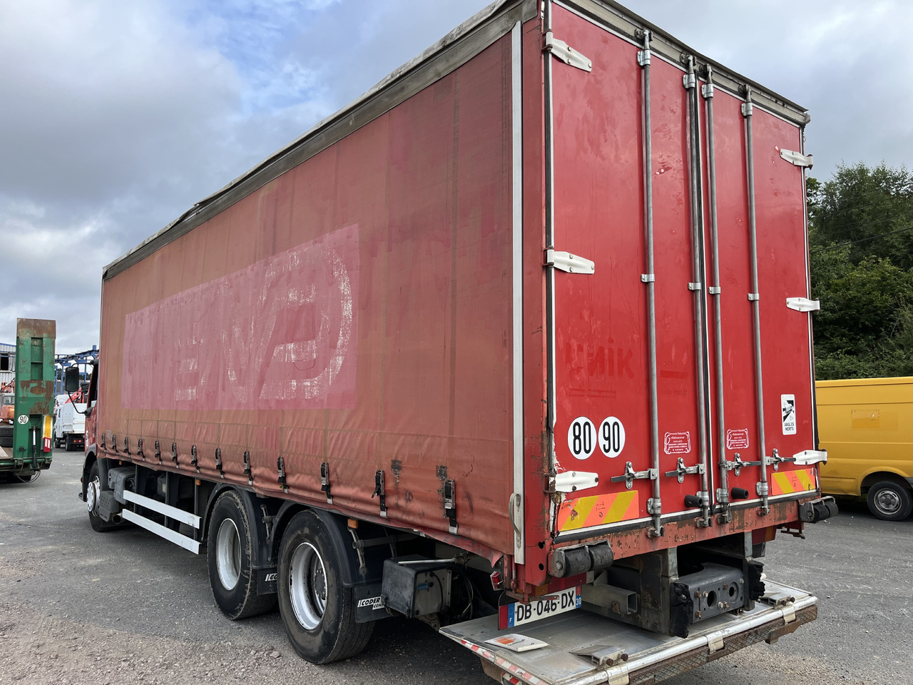 Tent veoauto RENAULT Premium 320dci 6x2 plsc: pilt 11