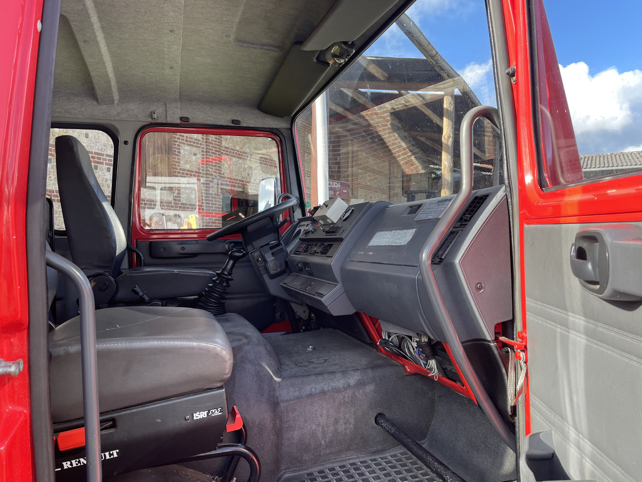 Tuletõrjeauto Renault Midliner m210 fpt fourgon pompe tonne: pilt 6