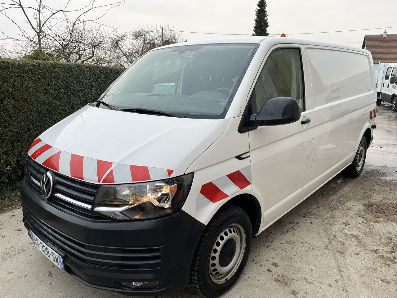 Volkswagen Transporter T6 2L tdi 150cv long 4 Motion 4x4 4motion - Kaubik: pilt 1 Volkswagen Transporter T6 2L tdi 150cv long 4 Motion 4x4 4motion - Kaubik: pilt 1