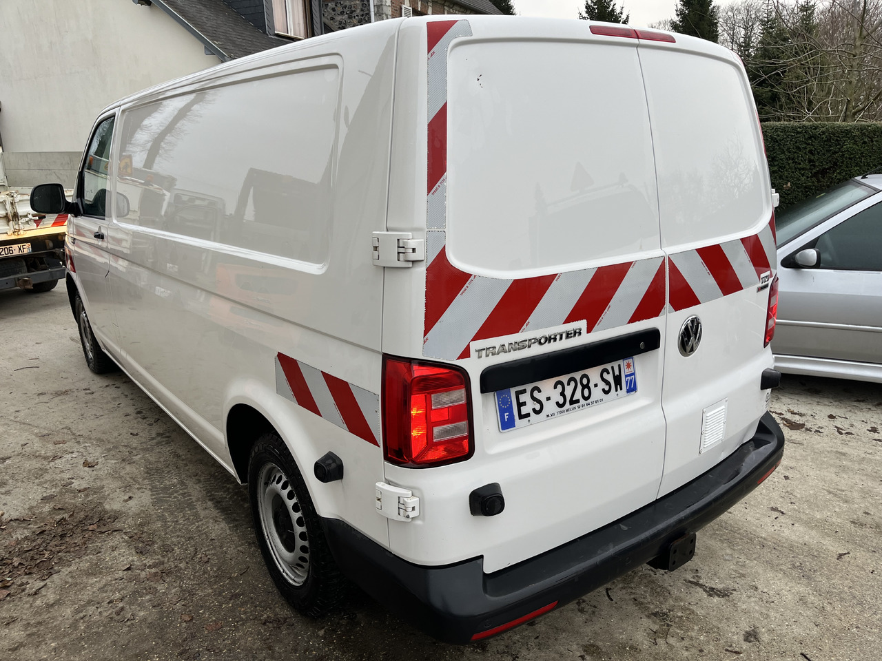 Volkswagen Transporter T6 2L tdi 150cv long 4 Motion 4x4 4motion - Kaubik: pilt 3 Volkswagen Transporter T6 2L tdi 150cv long 4 Motion 4x4 4motion - Kaubik: pilt 3