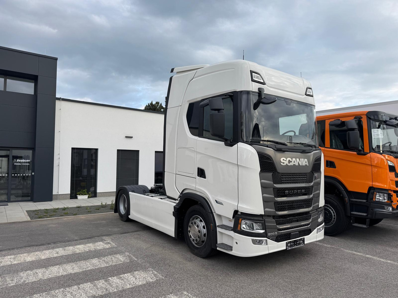 SCANIA S500A4x2LA N323 - Sadulveok: pilt 1 SCANIA S500A4x2LA N323 - Sadulveok: pilt 1