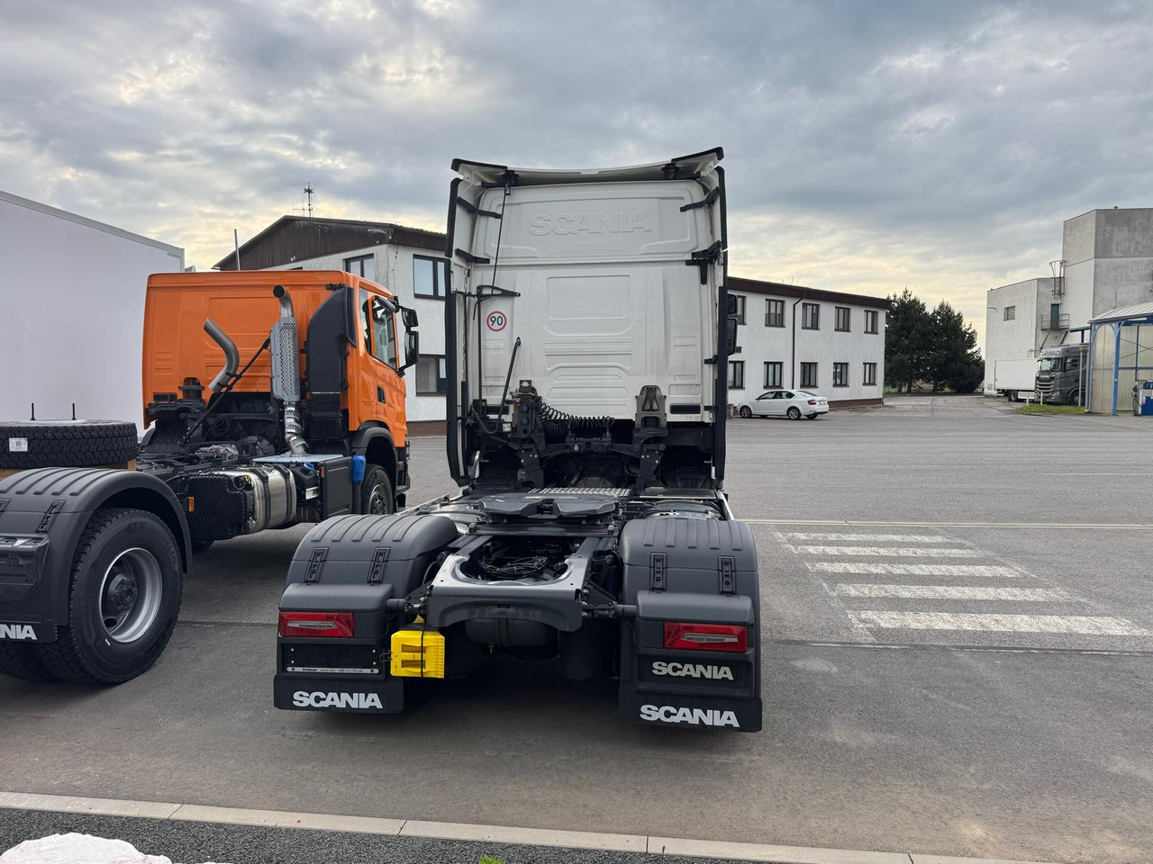 SCANIA S500A4x2LA N323 - Sadulveok: pilt 4 SCANIA S500A4x2LA N323 - Sadulveok: pilt 4