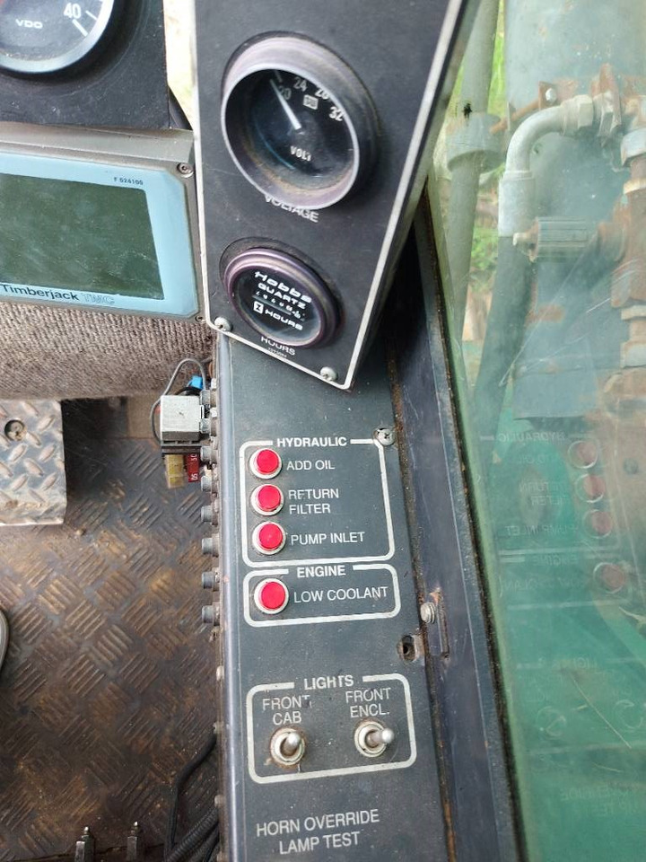 Metsakoristaja TIMBERJACK 2628: pilt 10