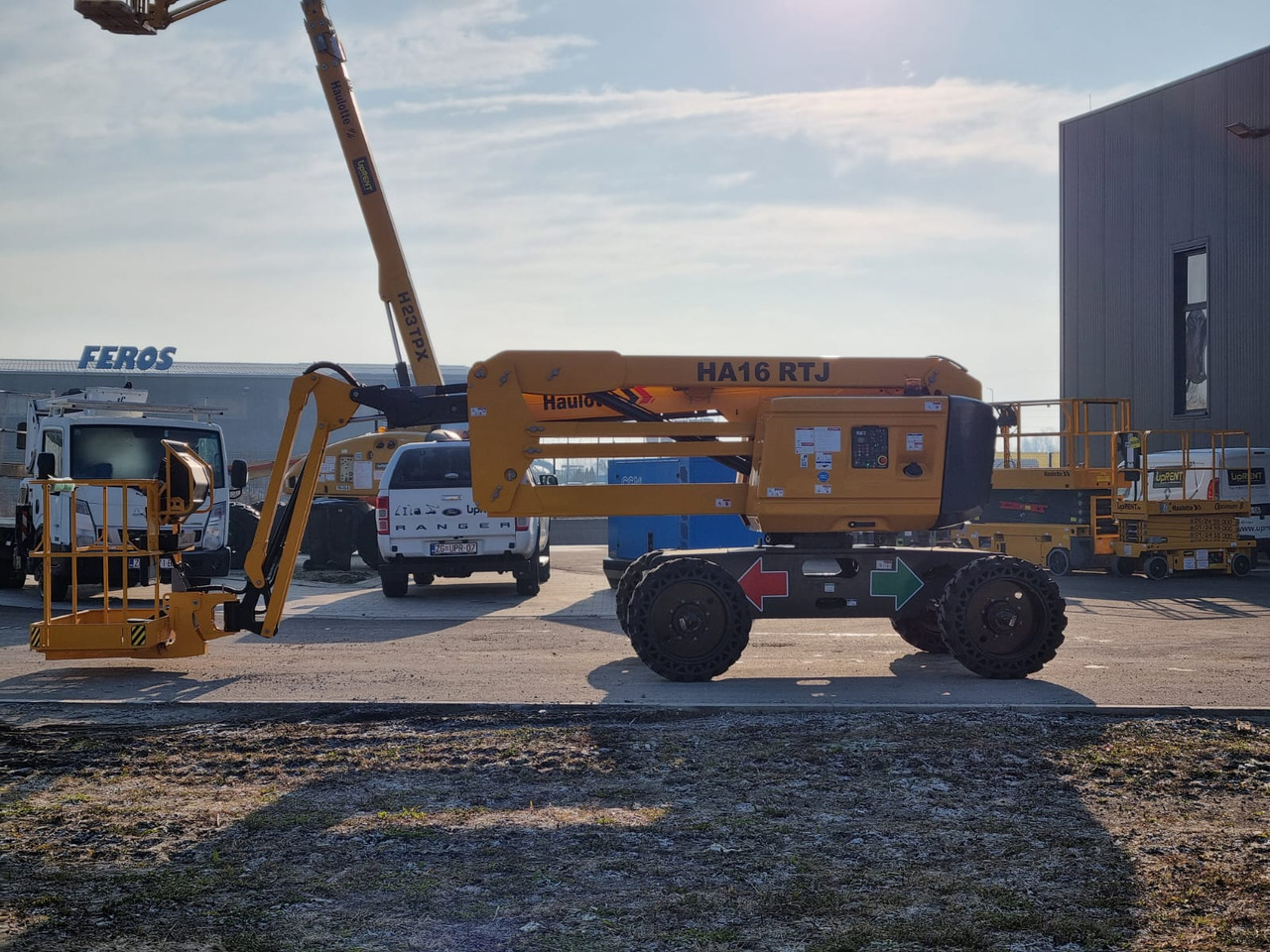 HAULOTTE HA 16 RTJ - Liigendpoom: pilt 4 HAULOTTE HA 16 RTJ - Liigendpoom: pilt 4