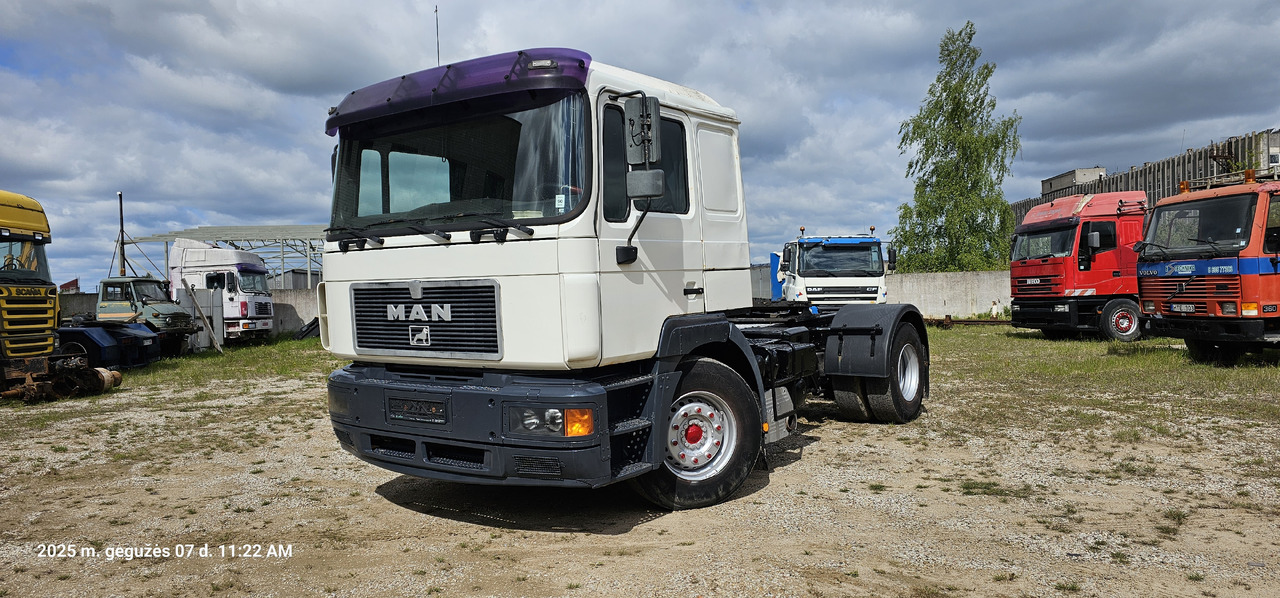 MAN 189.414 - Tent veoauto: pilt 2 MAN 189.414 - Tent veoauto: pilt 2