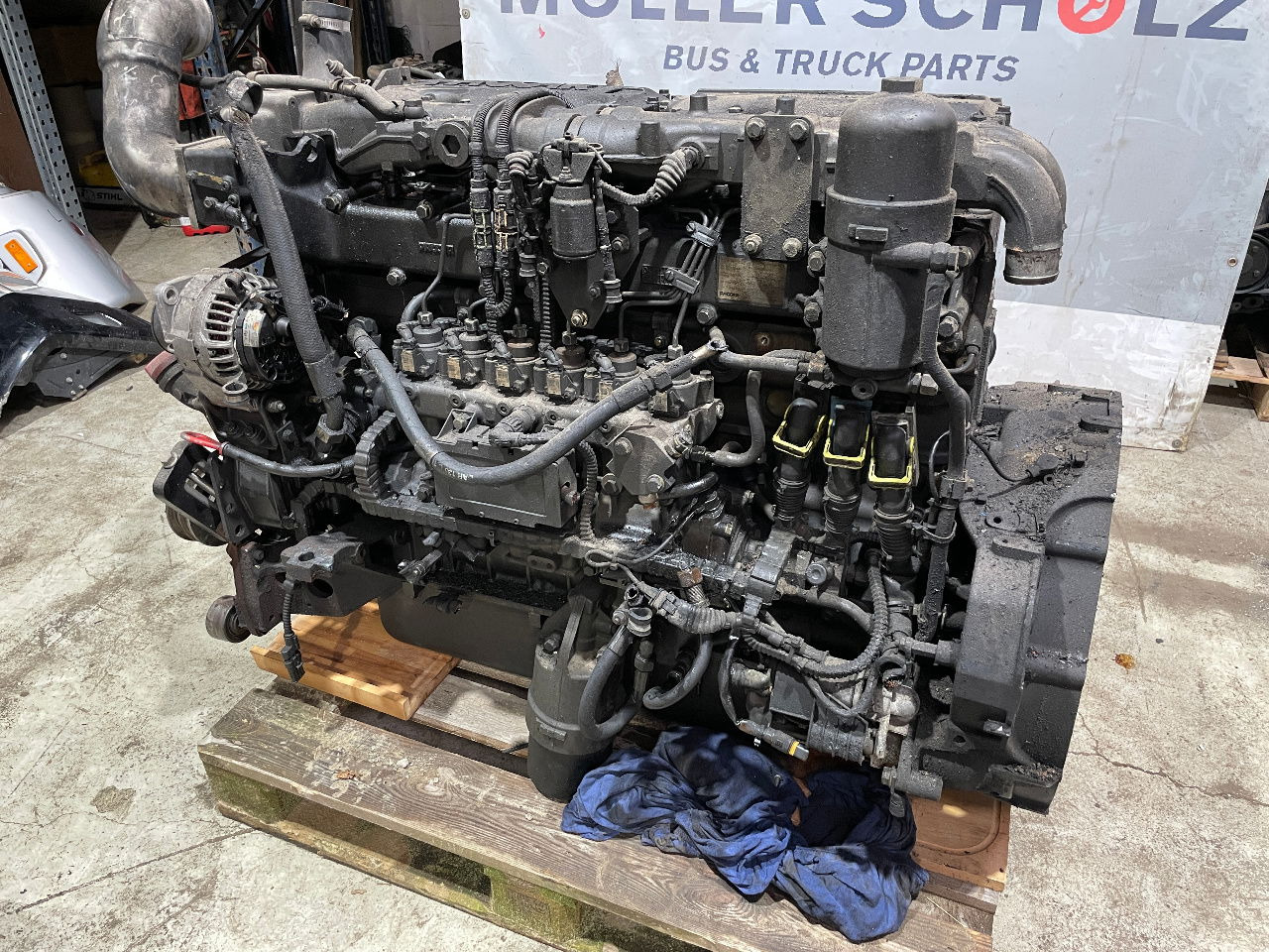 DAF Paccar Motor DAF Solaris PR 183 U2 Urbino 12 Van Hool Temsa 183U2 - Mootor - Buss: pilt 5 DAF Paccar Motor DAF Solaris PR 183 U2 Urbino 12 Van Hool Temsa 183U2 - Mootor - Buss: pilt 5