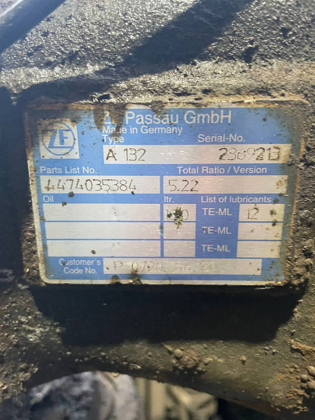 ZF Hinterachse Solaris LE A 132 Antriebsachse ZF 4474035384 - Tagatelg - Buss: pilt 1 ZF Hinterachse Solaris LE A 132 Antriebsachse ZF 4474035384 - Tagatelg - Buss: pilt 1