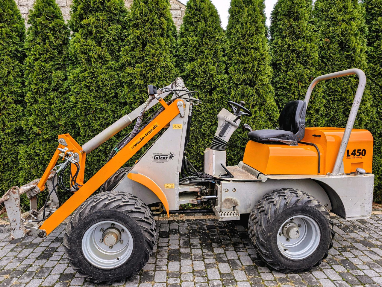 INTRAC L450 - Põllutööseade: pilt 1 INTRAC L450 - Põllutööseade: pilt 1