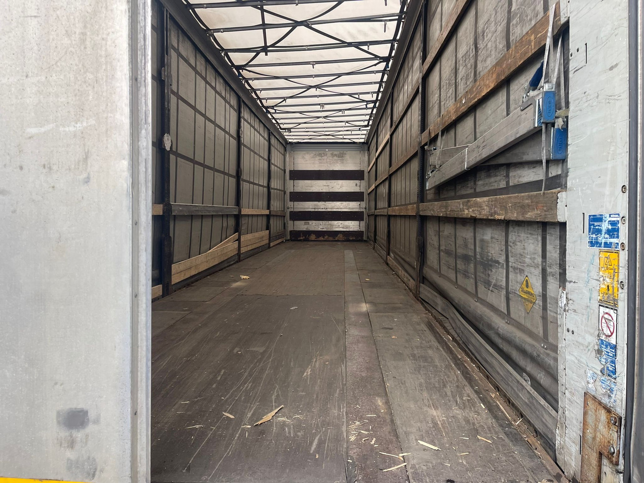 Mercedes Benz Actros 1845 - Sadulveok: pilt 3 Mercedes Benz Actros 1845 - Sadulveok: pilt 3