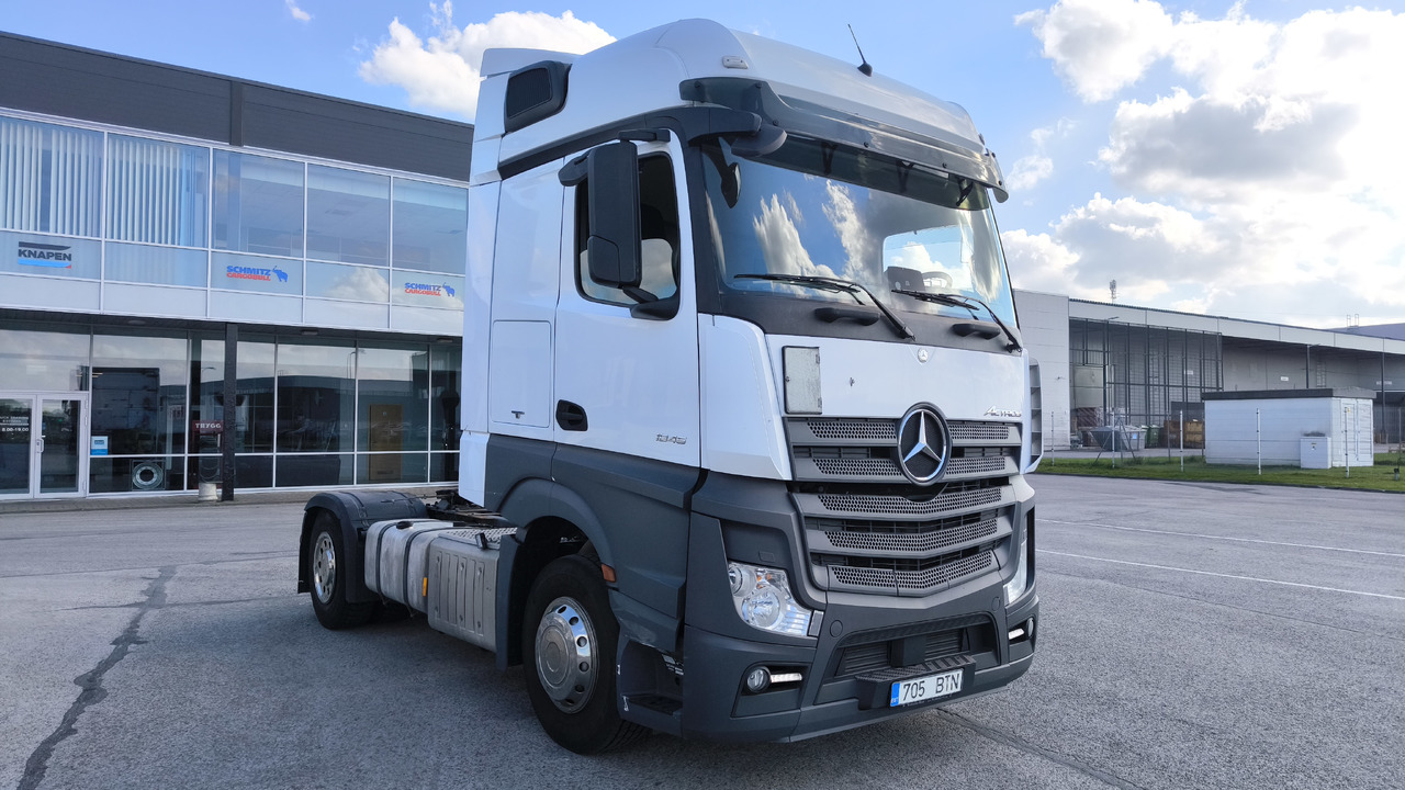 MERCEDES-BENZ Actros 1845 - Sadulveok: pilt 2 MERCEDES-BENZ Actros 1845 - Sadulveok: pilt 2