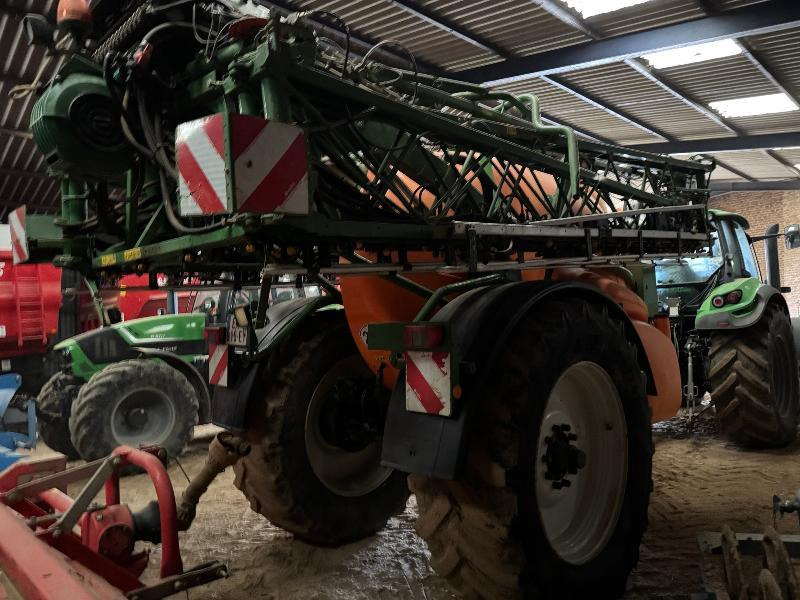 AMAZONE UX5200 - Järelveetav pritsija: pilt 4 AMAZONE UX5200 - Järelveetav pritsija: pilt 4