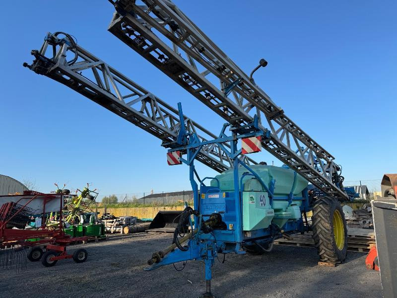 BERTHOUD MAXXOR 40 - Järelveetav pritsija: pilt 1 BERTHOUD MAXXOR 40 - Järelveetav pritsija: pilt 1