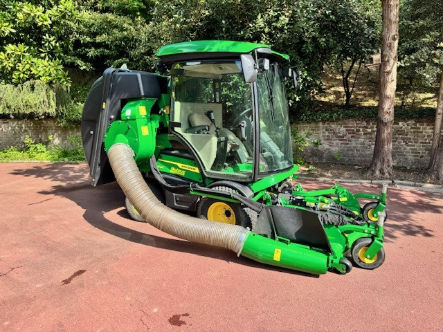JOHN DEERE 1585 - Muruniiduk: pilt 2 JOHN DEERE 1585 - Muruniiduk: pilt 2
