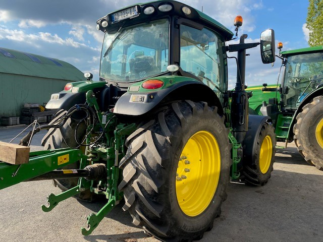 Traktor JOHN DEERE 6130R: pilt 8