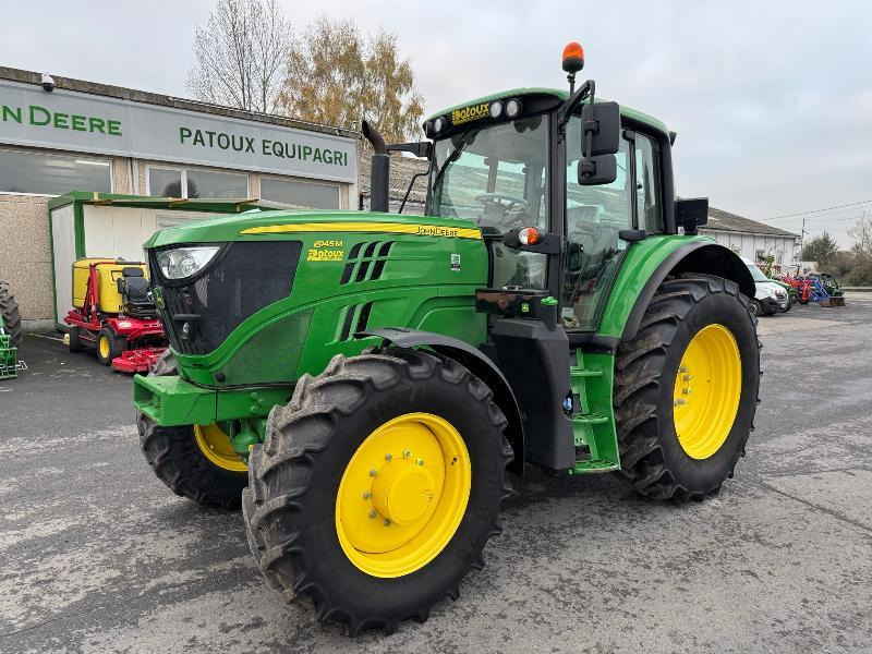 Traktor JOHN DEERE 6145M: pilt 1
