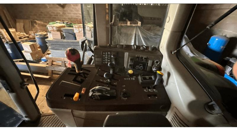 JOHN DEERE 6520 - Traktor: pilt 5 JOHN DEERE 6520 - Traktor: pilt 5
