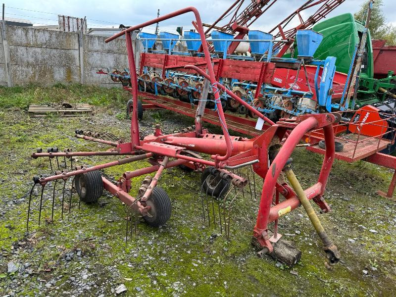 KUHN GA300 - Kaarutaja/ Reha: pilt 3 KUHN GA300 - Kaarutaja/ Reha: pilt 3