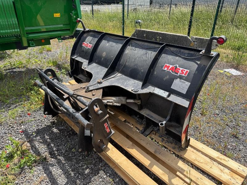 MAGSI LNAF 210 - Lumesahk: pilt 2 MAGSI LNAF 210 - Lumesahk: pilt 2