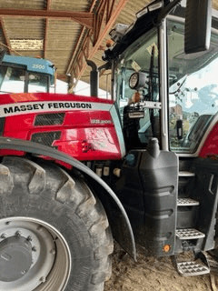 MASSEY-FERGUSON 8S205 EXCLUSIVE - Traktor: pilt 2 MASSEY-FERGUSON 8S205 EXCLUSIVE - Traktor: pilt 2