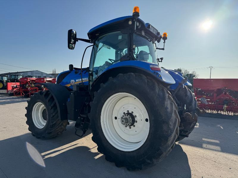 NEW-HOLLAND T7.260 PC - Traktor: pilt 2 NEW-HOLLAND T7.260 PC - Traktor: pilt 2
