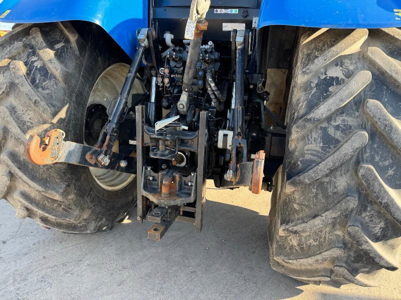 NEW-HOLLAND T7.260 PC - Traktor: pilt 3 NEW-HOLLAND T7.260 PC - Traktor: pilt 3