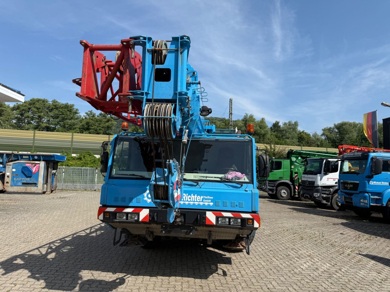 Faun ATF 30-2 30 ton - Kraanaga veoauto: pilt 2 Faun ATF 30-2 30 ton - Kraanaga veoauto: pilt 2