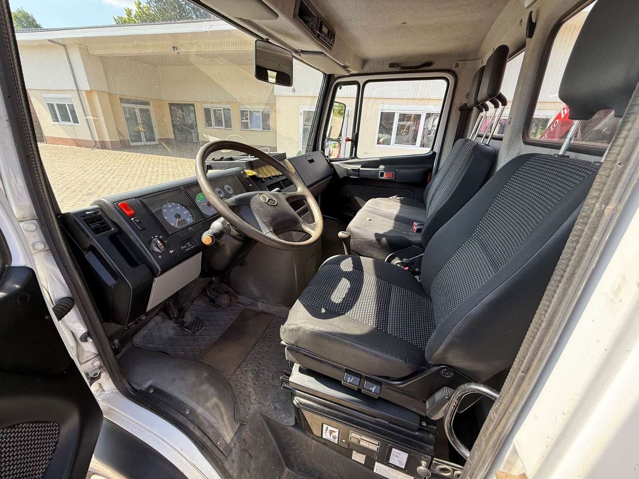 Mercedes-Benz 816 D liising Mercedes-Benz 816 D: pilt 9