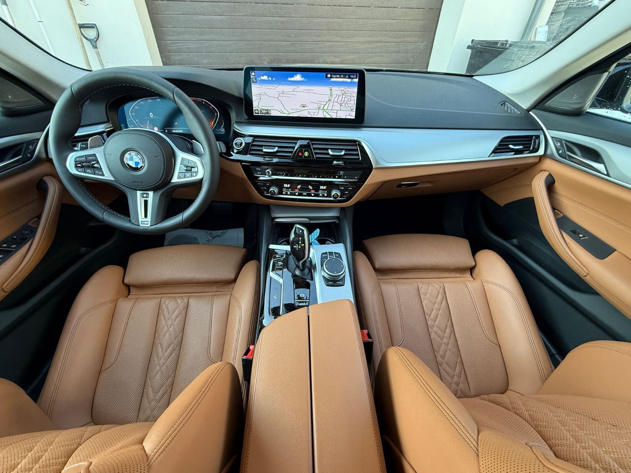 BMW 520D MILDHYBRID - Sedaan: pilt 5 BMW 520D MILDHYBRID - Sedaan: pilt 5