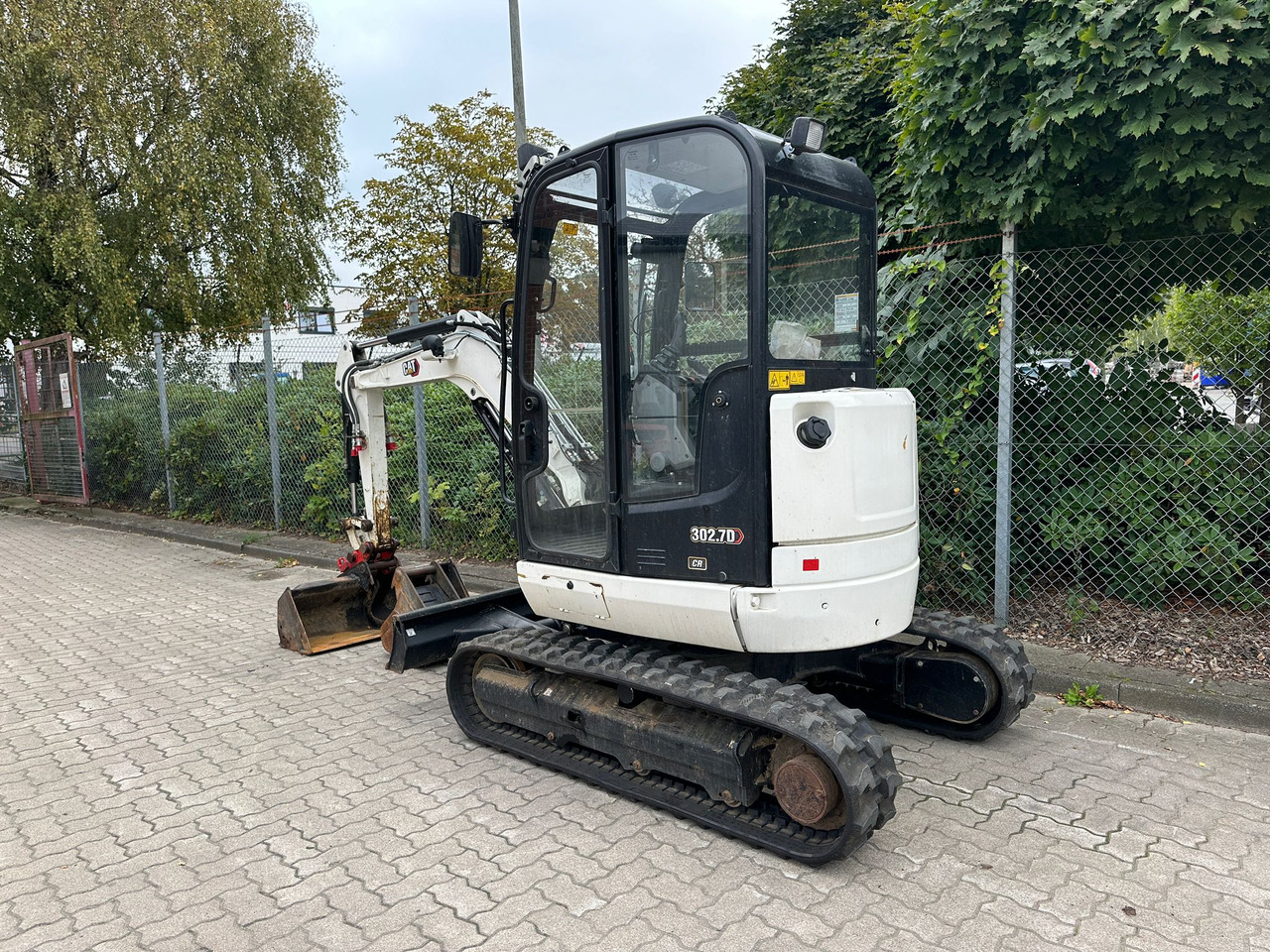 CAT 302.7 DCR Mini excavator, 2 Buckets, TOP !!! - Miniekskavaator: pilt 3 CAT 302.7 DCR Mini excavator, 2 Buckets, TOP !!! - Miniekskavaator: pilt 3
