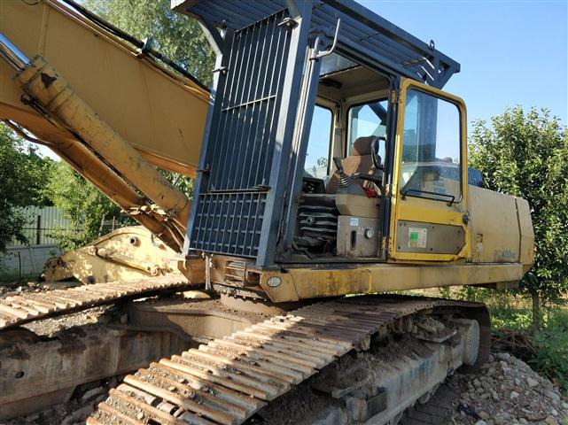 Excavator Komatsu PC 400-LC 5 with long arm - Lintekskavaator: pilt 2 Excavator Komatsu PC 400-LC 5 with long arm - Lintekskavaator: pilt 2