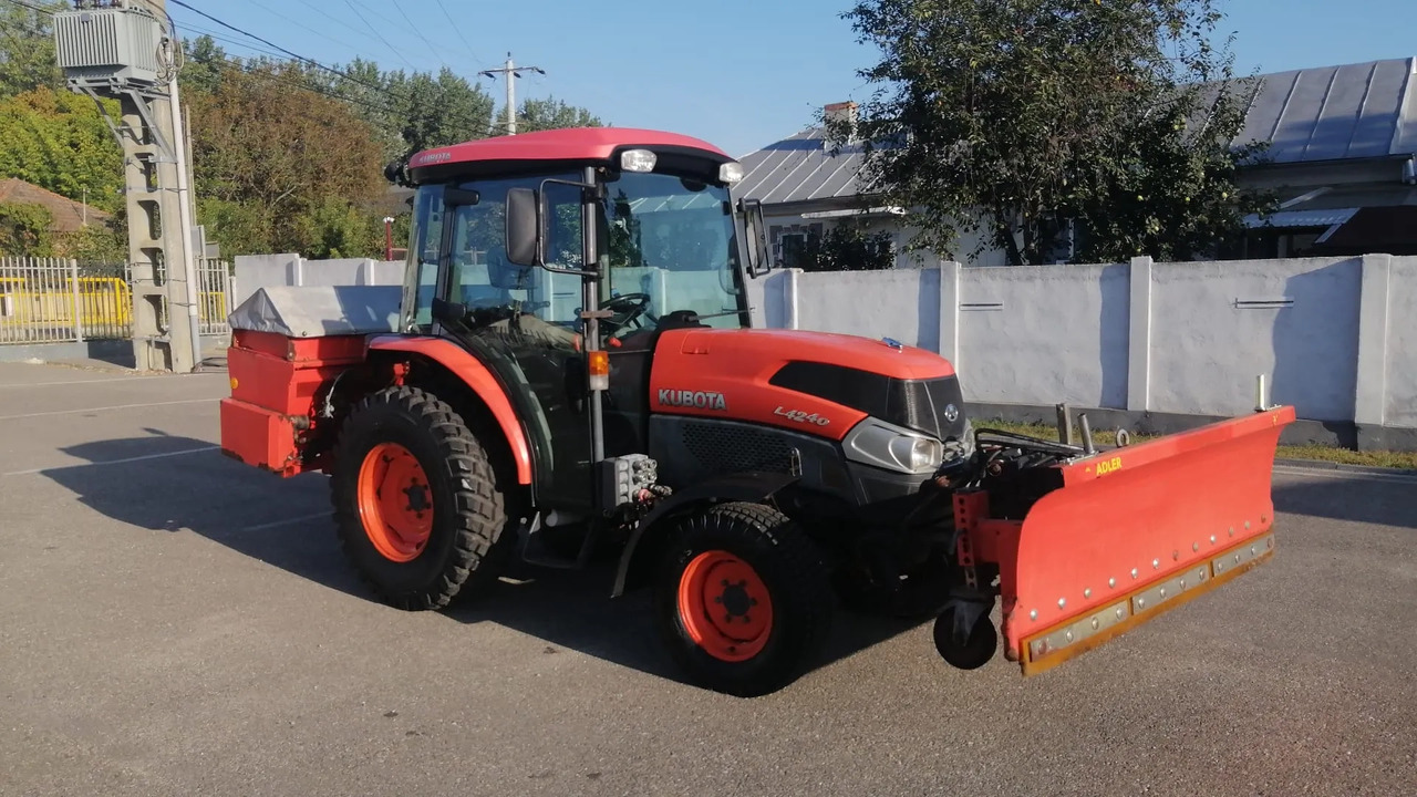 KUBOTA L4240 Narrow spaces tractor/vineyard/fruit tree/communal, TOP ! - Traktor: pilt 1 KUBOTA L4240 Narrow spaces tractor/vineyard/fruit tree/communal, TOP ! - Traktor: pilt 1