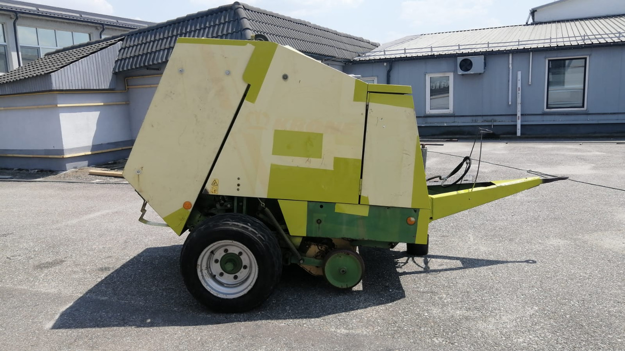 Krone KR 125 B Baler - Heinapress, ümmargune: pilt 4 Krone KR 125 B Baler - Heinapress, ümmargune: pilt 4