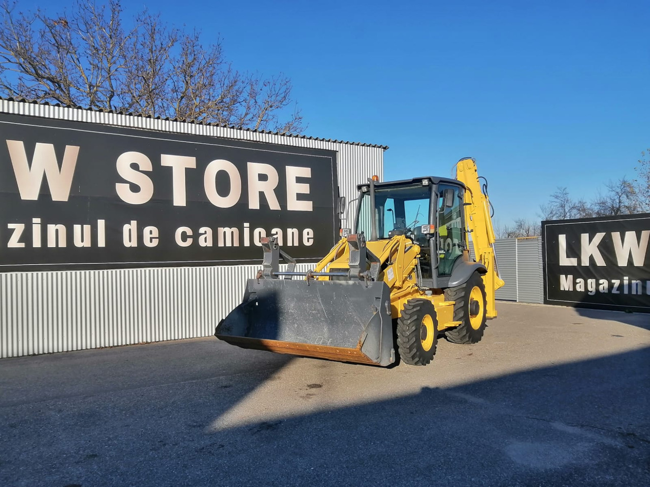 LiuGong CLG777A Backhoe Loader 4×4 - Ekskavaator-laadur: pilt 1 LiuGong CLG777A Backhoe Loader 4×4 - Ekskavaator-laadur: pilt 1