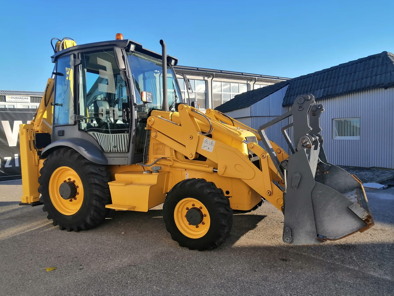 LiuGong CLG777A Backhoe Loader 4×4 - Ekskavaator-laadur: pilt 4 LiuGong CLG777A Backhoe Loader 4×4 - Ekskavaator-laadur: pilt 4