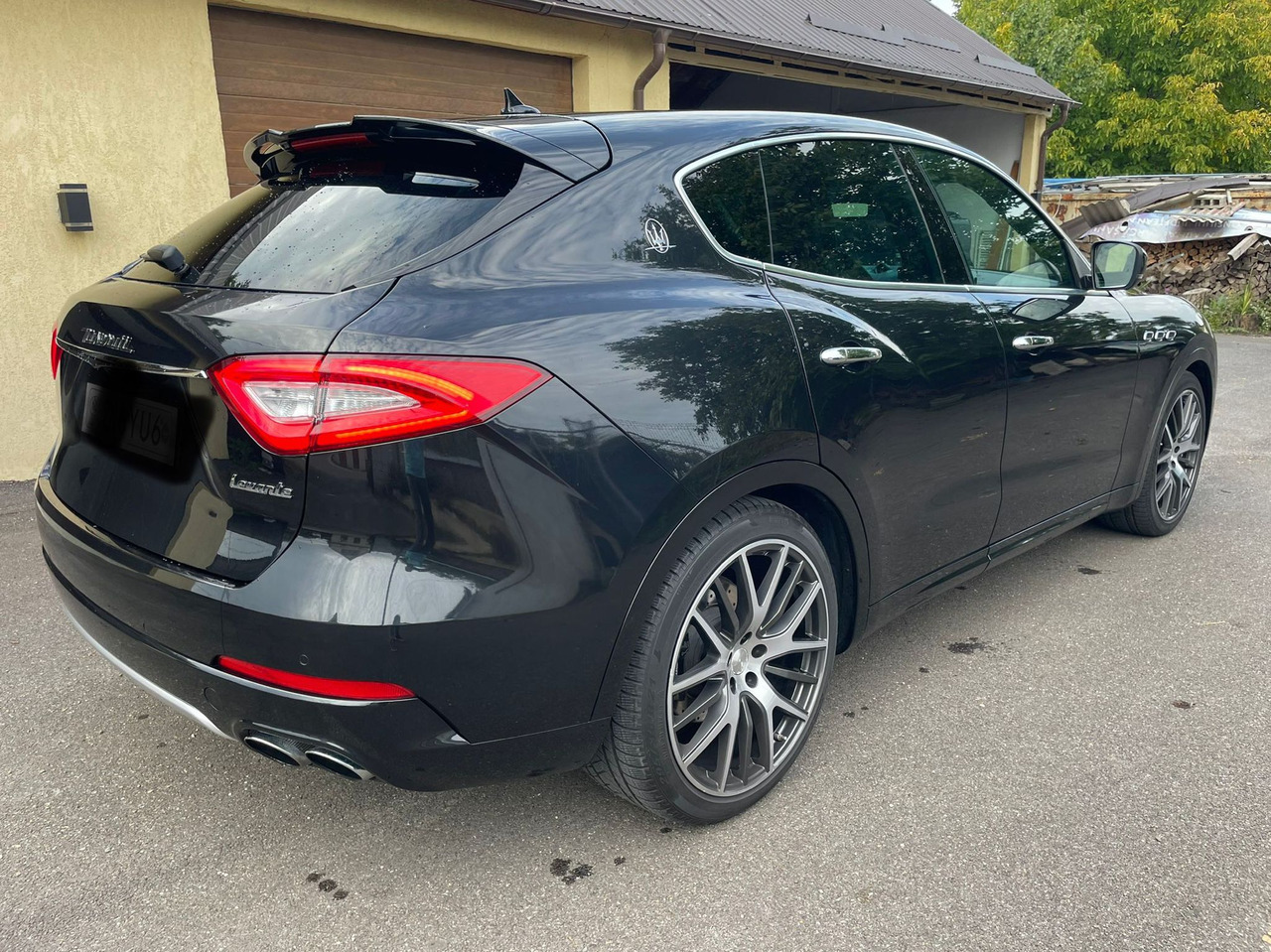 MASERATI LEVANTE 4X4 - Maastur: pilt 2 MASERATI LEVANTE 4X4 - Maastur: pilt 2