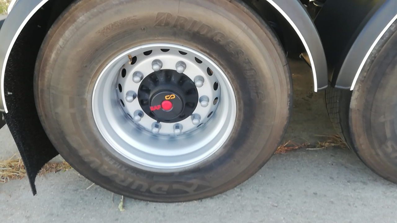 Kallur-poolhaagis MEGA Tipper 28m3 NEW, SAF DISC, HYVA, HARDOX, TOP !: pilt 10