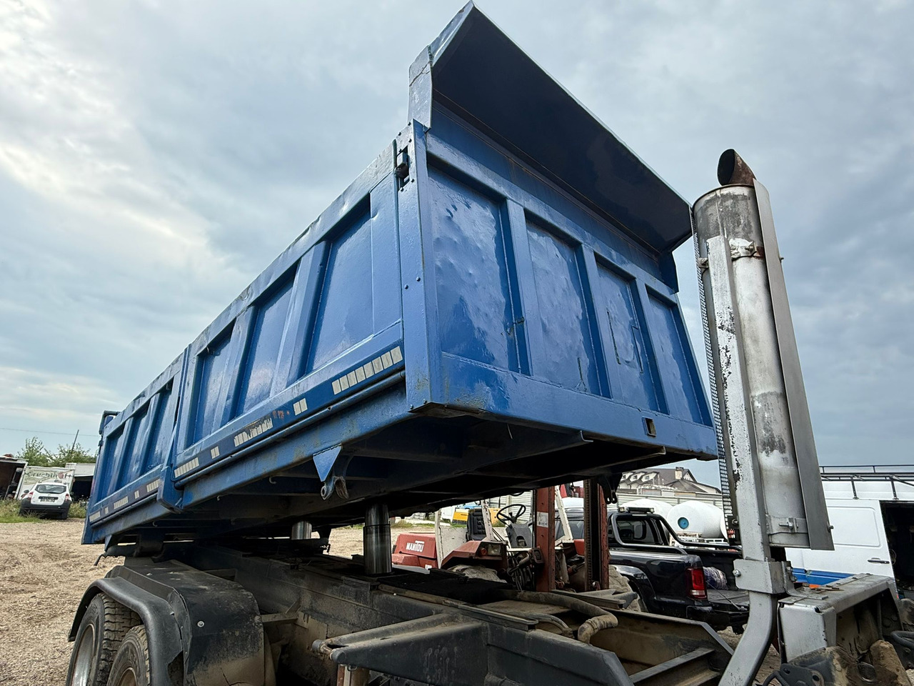 MEILLER TIPPING BUCKET - Kalluri korpus: pilt 2 MEILLER TIPPING BUCKET - Kalluri korpus: pilt 2