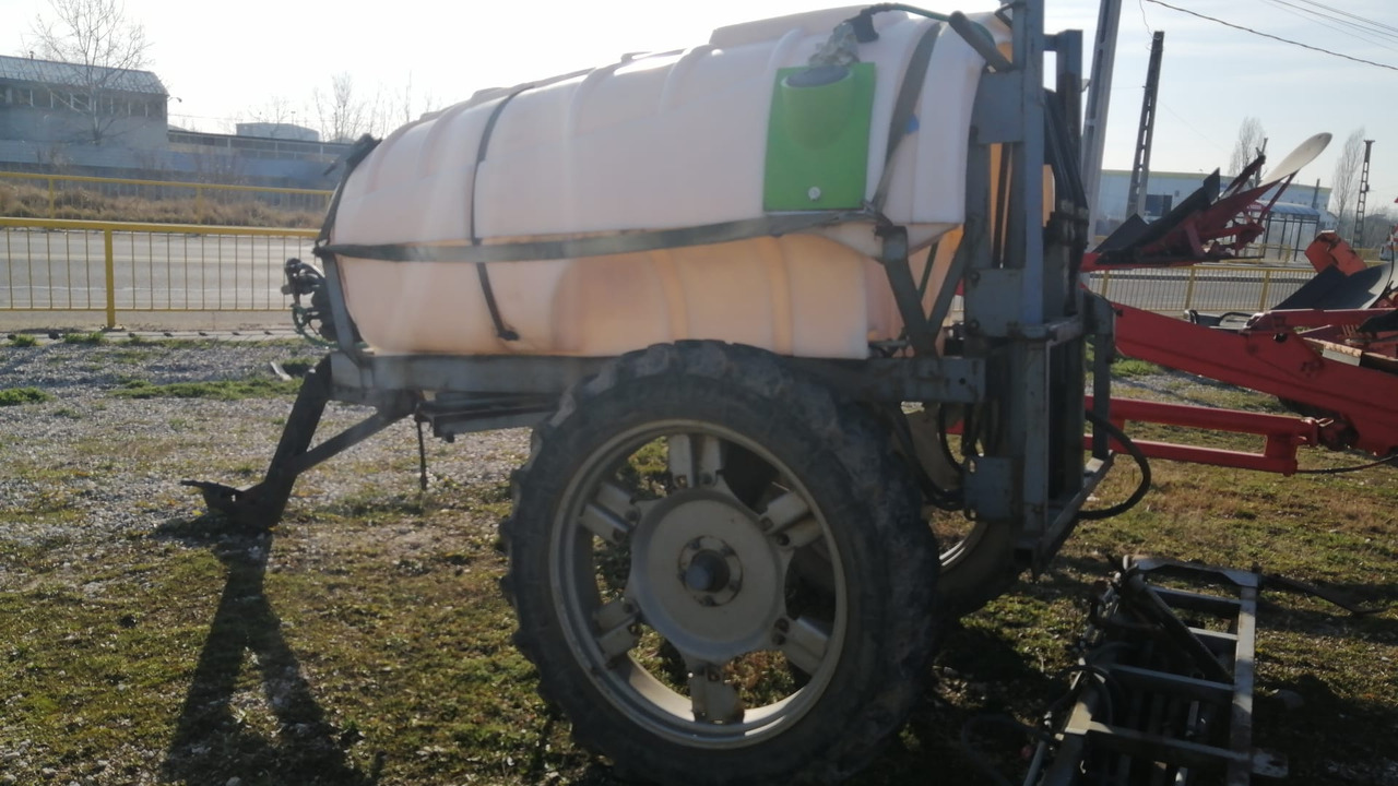 MET Wirax Sprayer 2000 - Järelveetav pritsija: pilt 1 MET Wirax Sprayer 2000 - Järelveetav pritsija: pilt 1