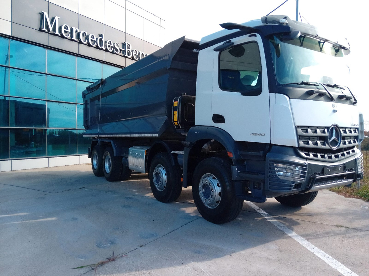 Mercedes-Benz Arocs 42.40 8×4 Basculanta/Tipper/Kipper Heavy Duty, TOP !!! - Kallurauto: pilt 2 Mercedes-Benz Arocs 42.40 8×4 Basculanta/Tipper/Kipper Heavy Duty, TOP !!! - Kallurauto: pilt 2