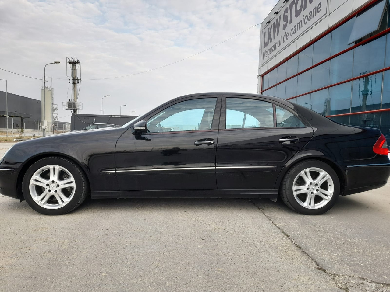 Mercedes Benz E350 - Auto: pilt 3 Mercedes Benz E350 - Auto: pilt 3