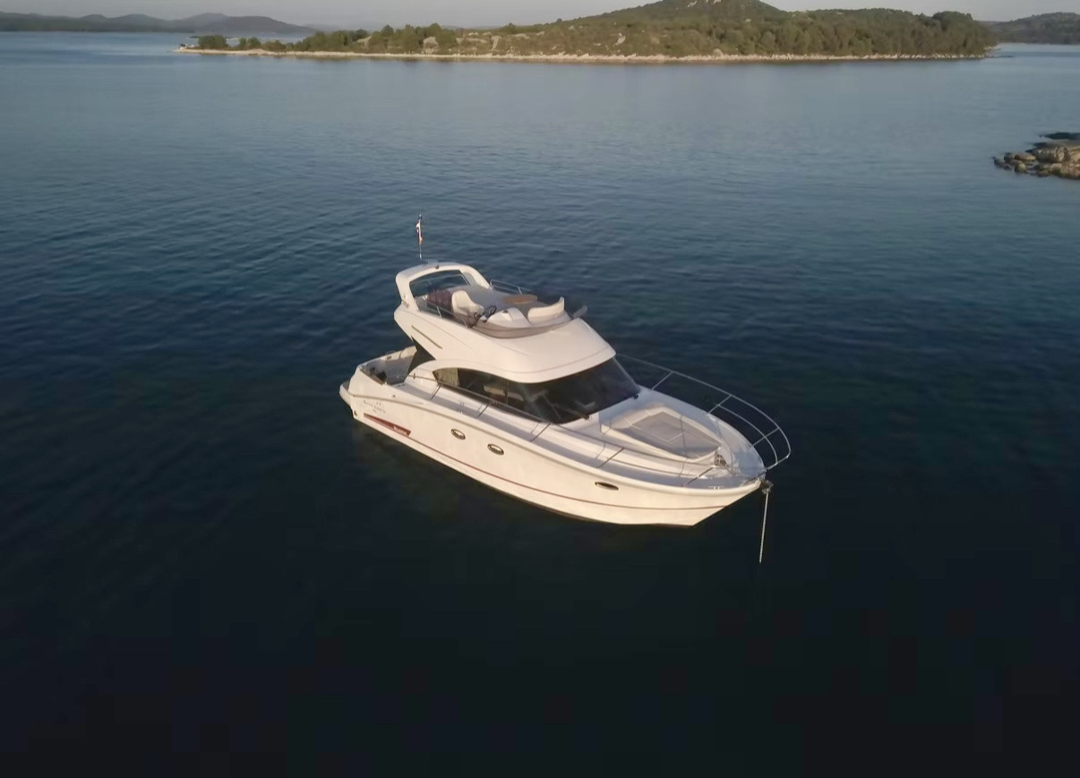 Beneteau Antares 36 Fly, Air Conditioning, TOP !!! - Muu seadmestik: pilt 2 Beneteau Antares 36 Fly, Air Conditioning, TOP !!! - Muu seadmestik: pilt 2