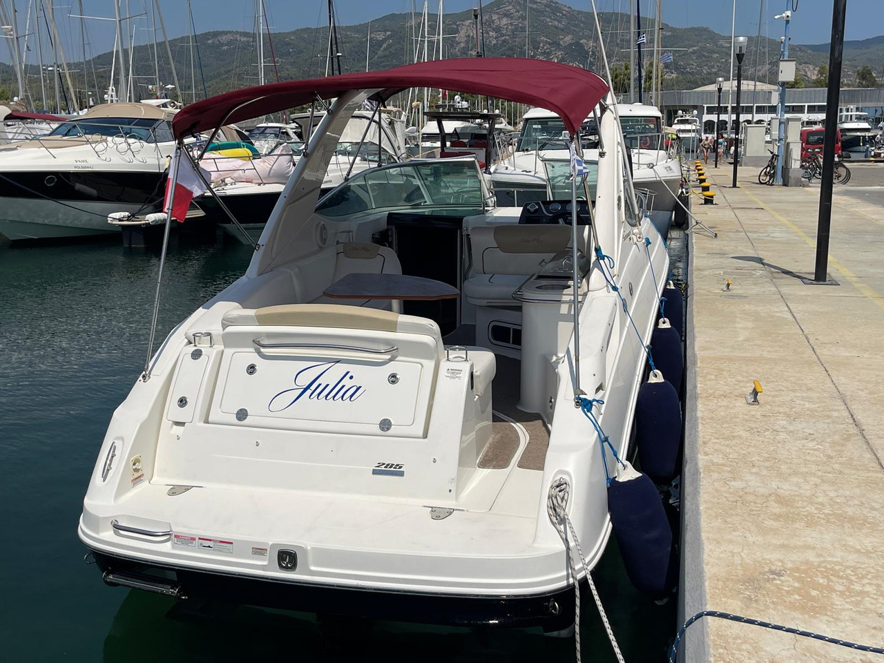 Sea Ray 285 Sundancer, TOP !!! - Muu seadmestik: pilt 3 Sea Ray 285 Sundancer, TOP !!! - Muu seadmestik: pilt 3