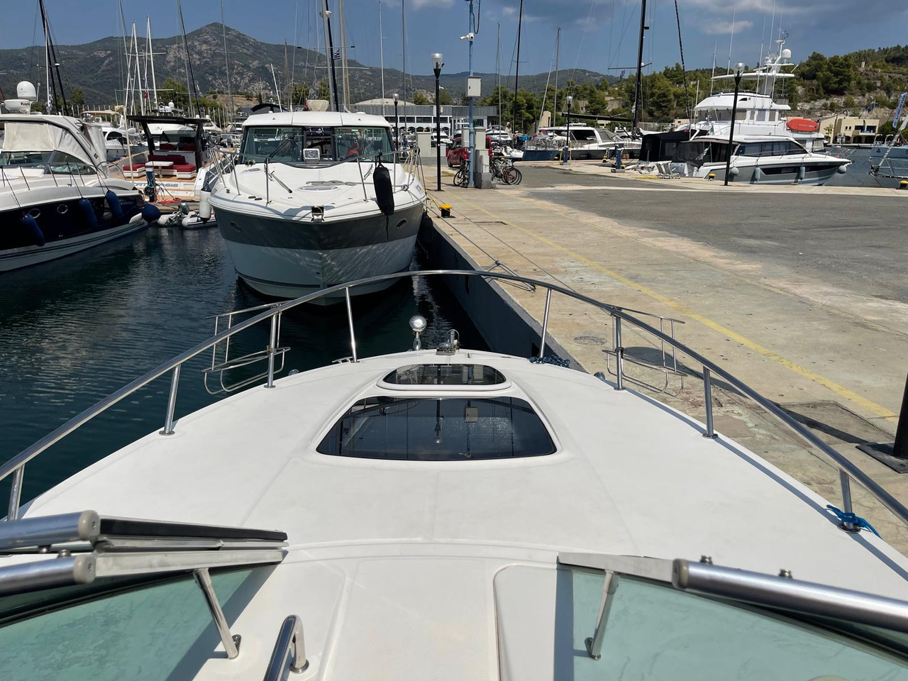 Sea Ray 285 Sundancer, TOP !!! - Muu seadmestik: pilt 4 Sea Ray 285 Sundancer, TOP !!! - Muu seadmestik: pilt 4