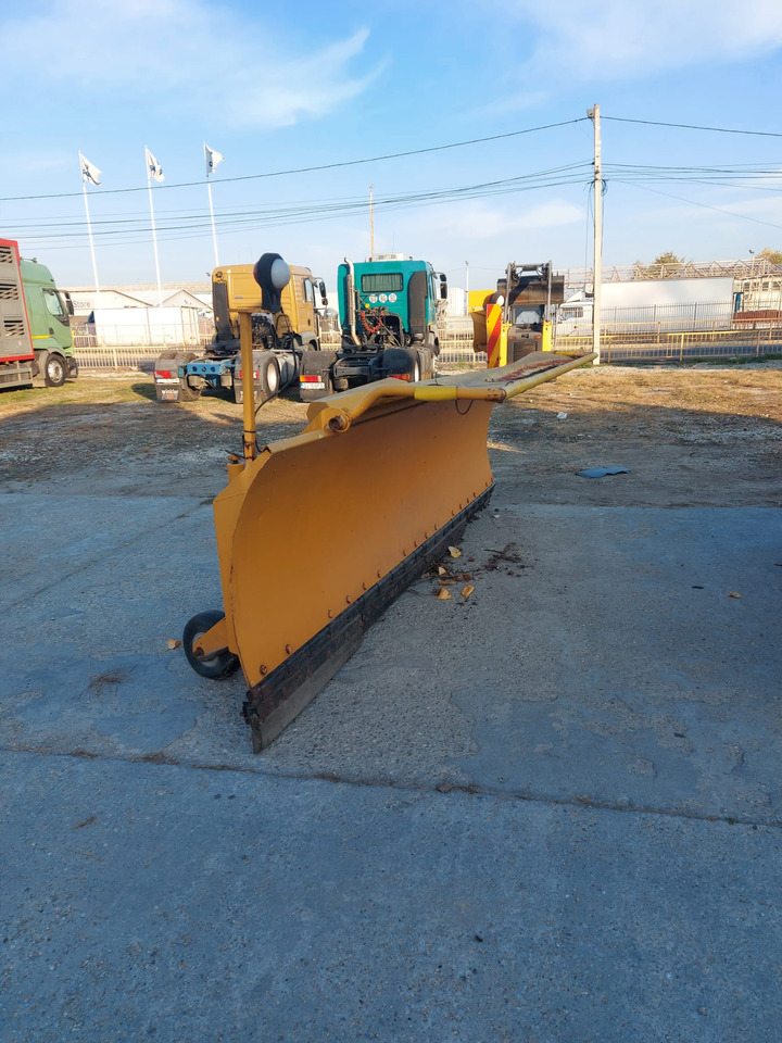 Nido Plow / Snow Blade / – Nido Universal Electrohidraulik – Sn 252 - Lumesahk: pilt 4 Nido Plow / Snow Blade / – Nido Universal Electrohidraulik – Sn 252 - Lumesahk: pilt 4