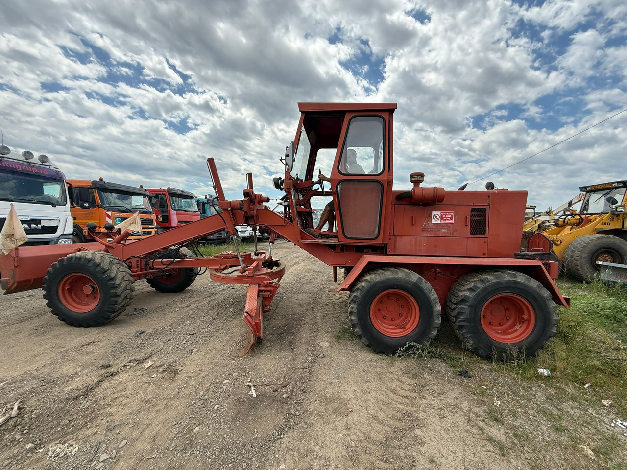 O&K G8 Motor Grader - Teehöövel: pilt 2 O&K G8 Motor Grader - Teehöövel: pilt 2