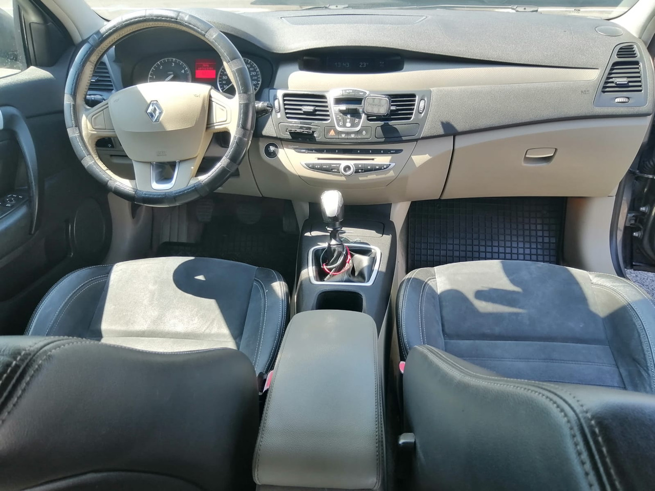 RENAULT LAGUNA 3 HATCHBACK - Luukpära: pilt 5 RENAULT LAGUNA 3 HATCHBACK - Luukpära: pilt 5
